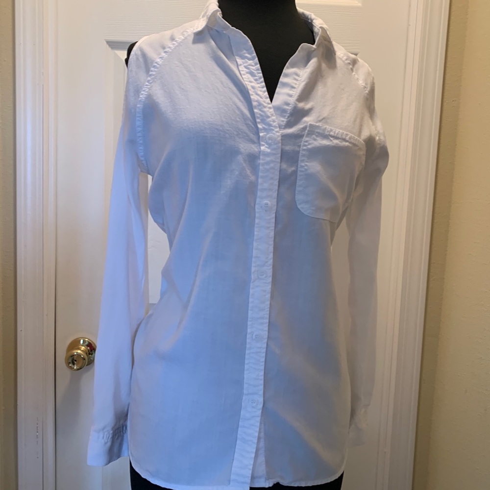 Velvet Heart cold shoulder sz M